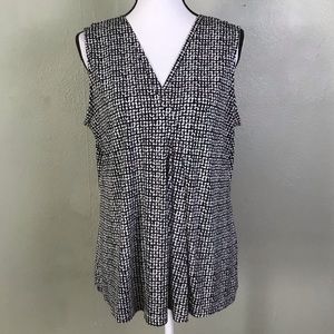 Dana Buchman Black/Creme Printed Sleeveless Top L